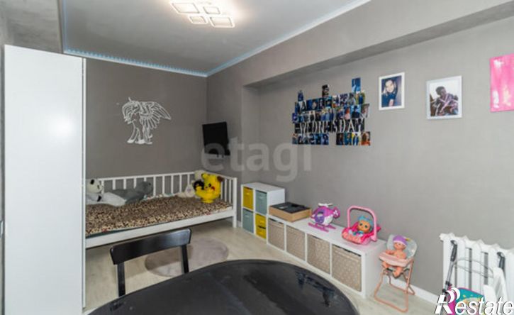 3-комн квартира ул Героев Танкограда, 102,  д. 102