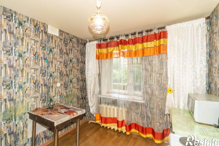 4-комн квартира пер Лобинский 10-й, 1,  д. 1