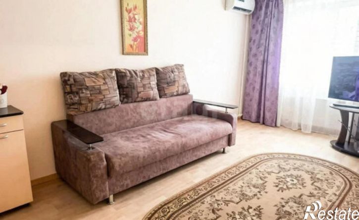 2-комн квартира ул Архитектора Александрова, 8,  д. 8