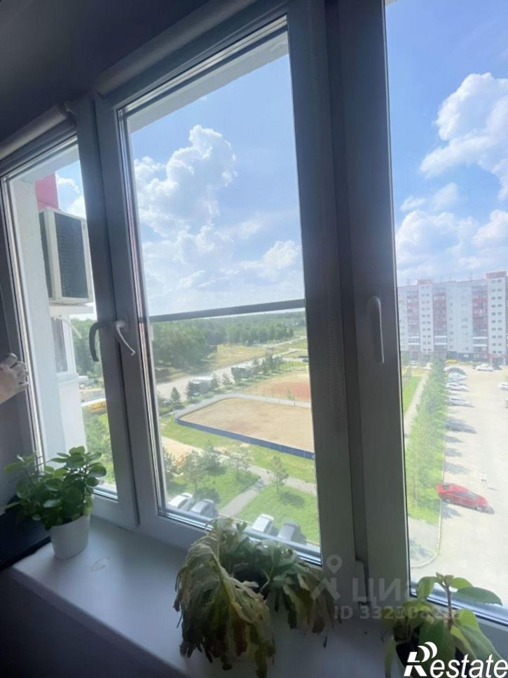 2-комн квартира ул Изумрудная, 1,  д. 1