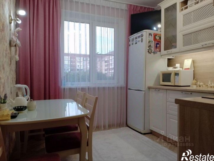 4-комн квартира ул 40-летия Победы, 18А,  д. 18А