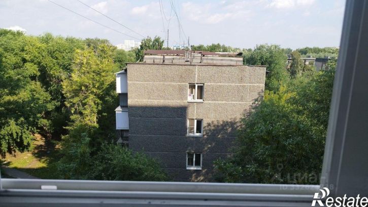 1-комн квартира ул Дзержинского, 125,  д. 125