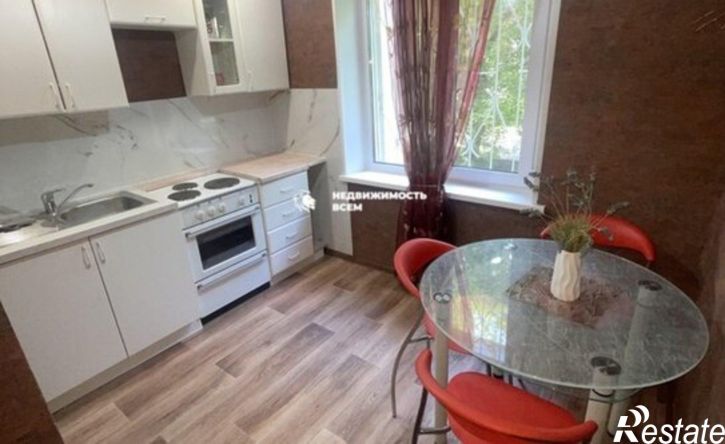 2-комн квартира пр-кт Победы, 293,  д. 293