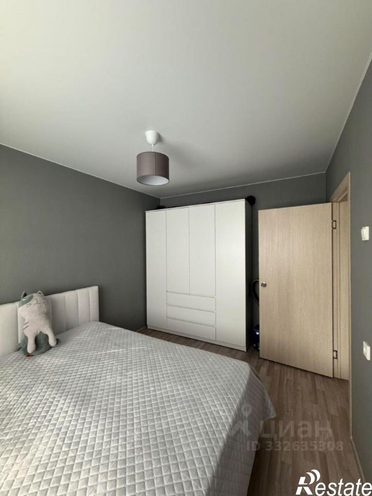 1-комн квартира улица Дмитрия Неаполитанова, 30