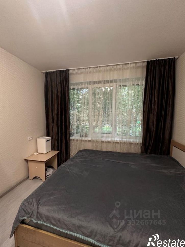 1-комн квартира пр-кт Победы, 330,  д. 330