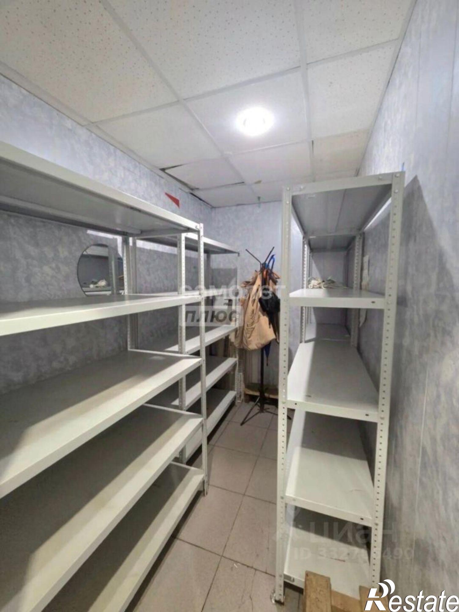 Сдать торговое помещение за 125 000 рублей на ул 3-го Интернационала, 65