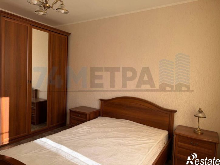 3-комн квартира Володарского ул, 10