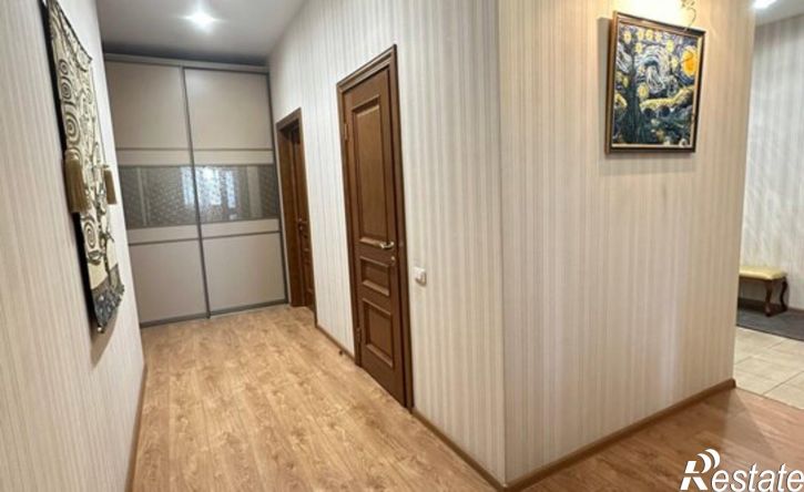 3-комн квартира ул Братьев Кашириных, 12Б,  д. 12Б