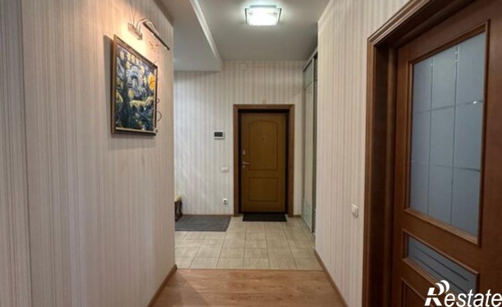3-комн квартира ул Братьев Кашириных, 12Б,  д. 12Б