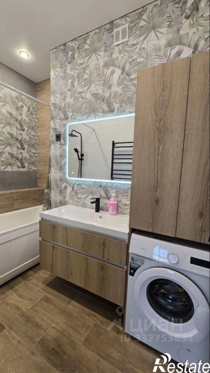 2-комн квартира ул Лесопарковая, 7К,  д. 7К