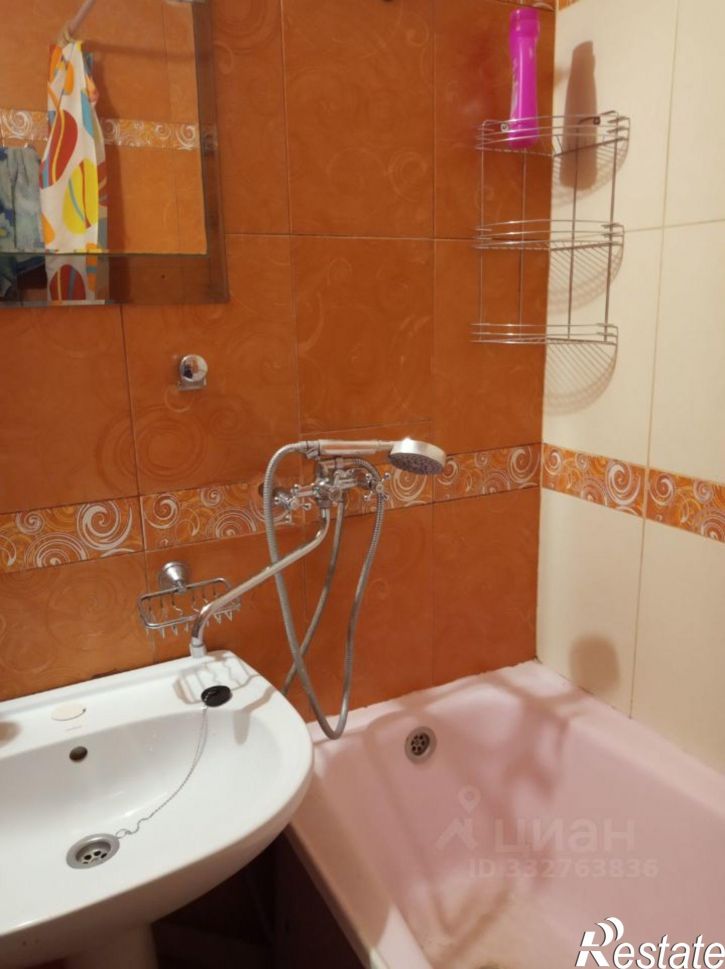 3-комн квартира ул Агалакова, 35,  д. 35
