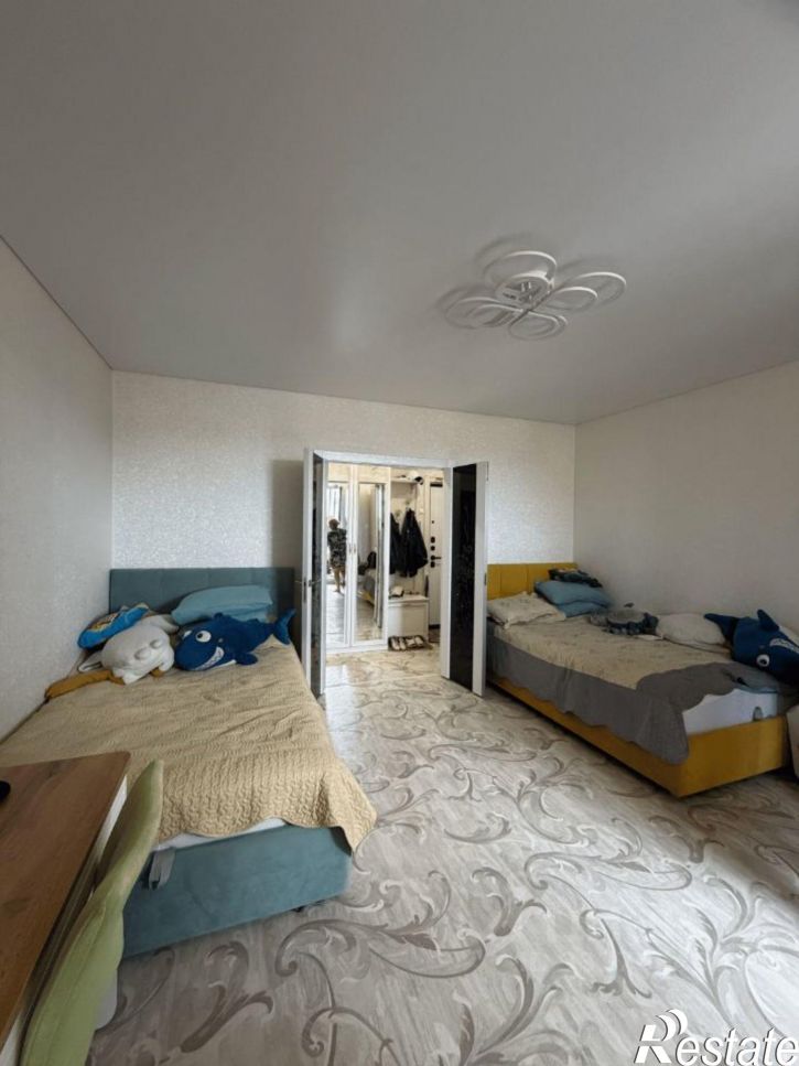 3-комн квартира ул Омская, 12,  д. 12