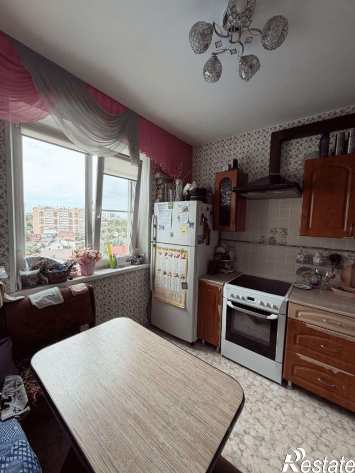 3-комн квартира ул Омская, 12,  д. 12