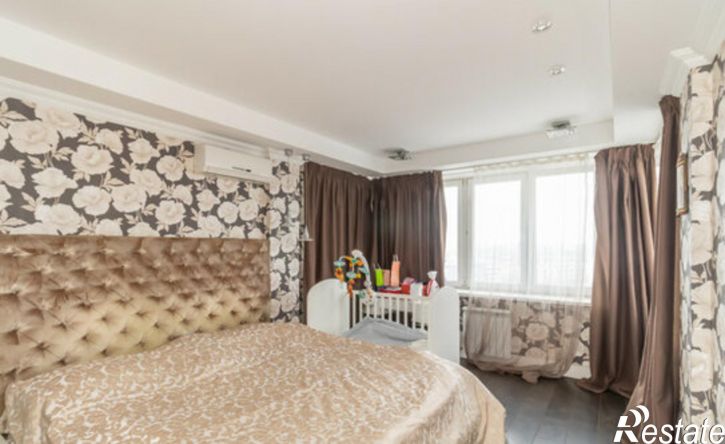 3-комн квартира ул Труда, 162,  д. 162