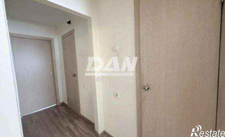 2-комн квартира улица Дмитрия Неаполитанова, 30