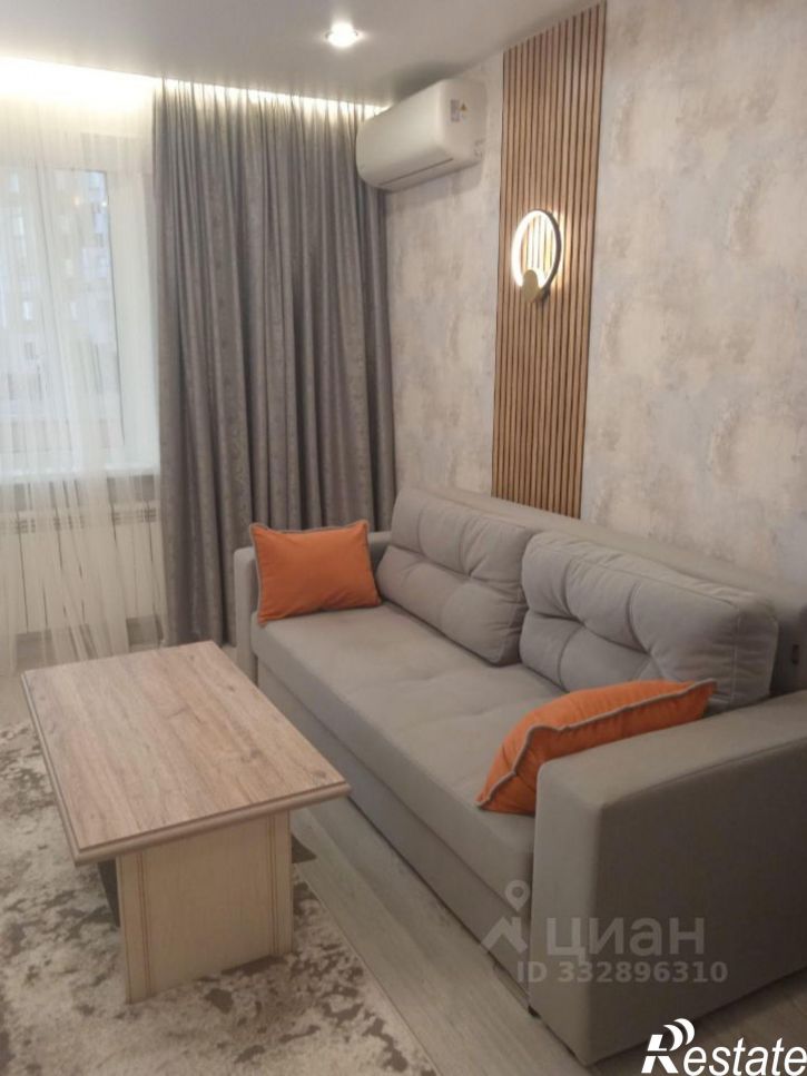 2-комн квартира ул Художника Русакова, 3,  д. 3