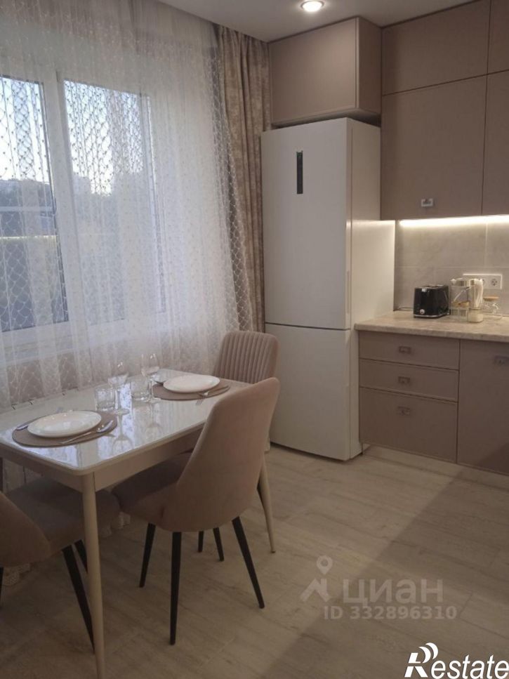2-комн квартира ул Художника Русакова, 3,  д. 3