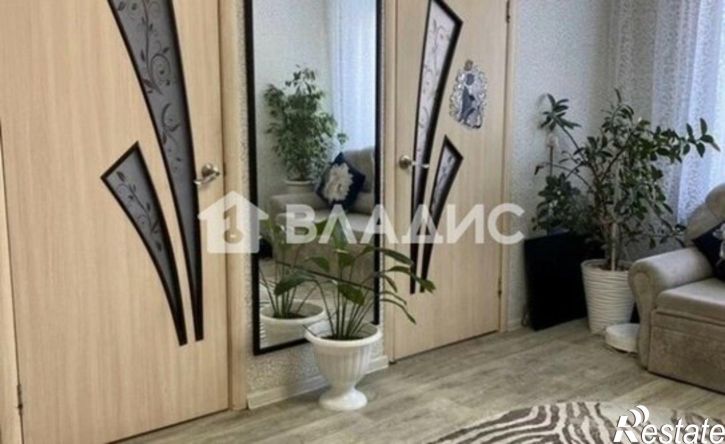 4-комн квартира ул Хлебозаводская, 12,  д. 12