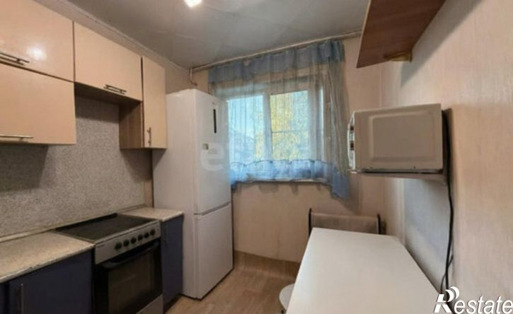 3-комн квартира ул Захаренко, 2,  д. 2