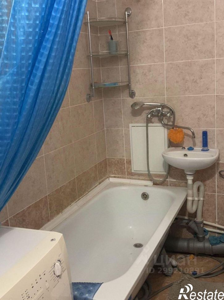 2-комн квартира ул Скульптора Головницкого, 28,  д. 28
