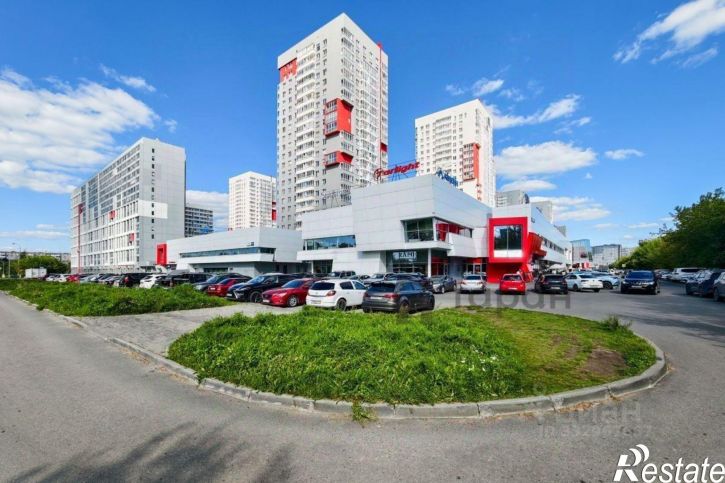 2-комн квартира ул Героя России Яковлева А.В., 17,  д. 17