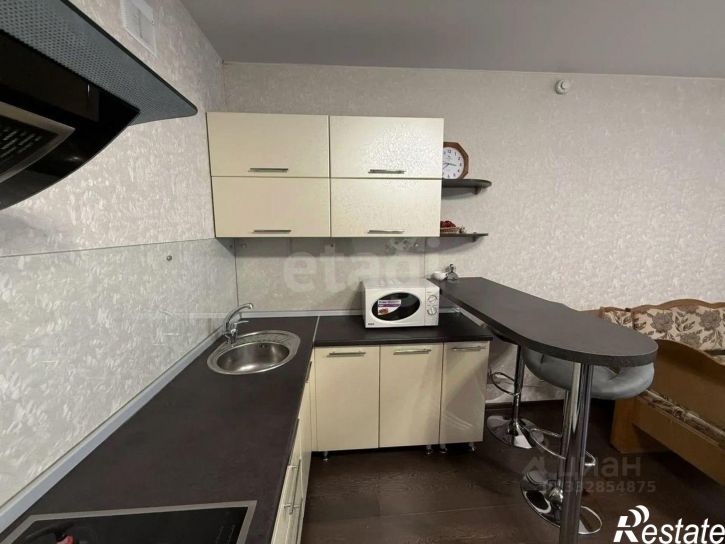 2-комн квартира ул Лазурная, 2,  д. 2