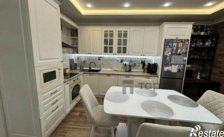 2-комн квартира улица Братьев Кашириных, 131,  д. 131