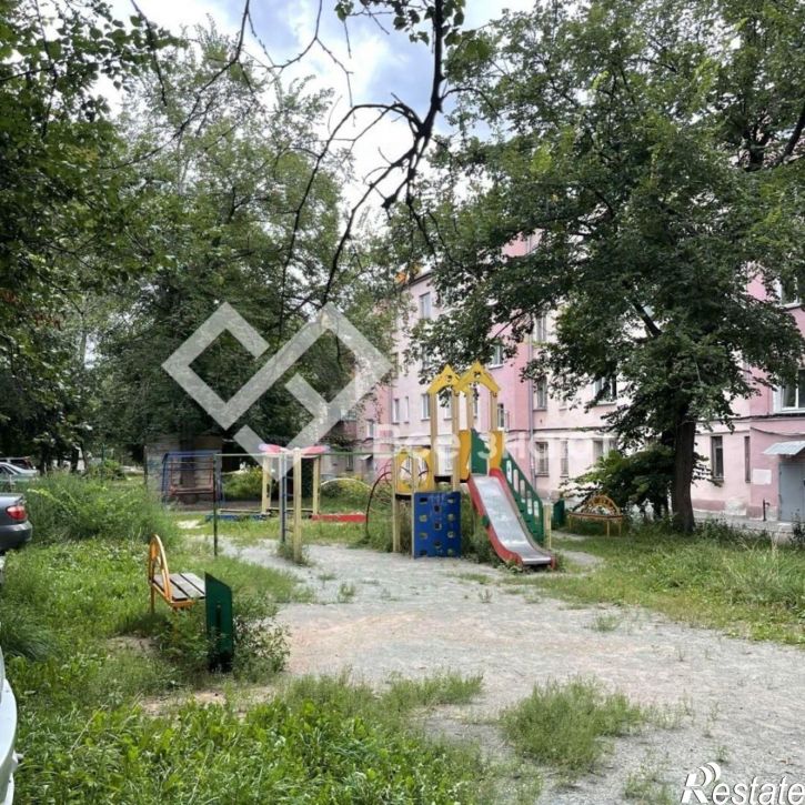 Комната ул 40-летия Октября, 20,  д. 20