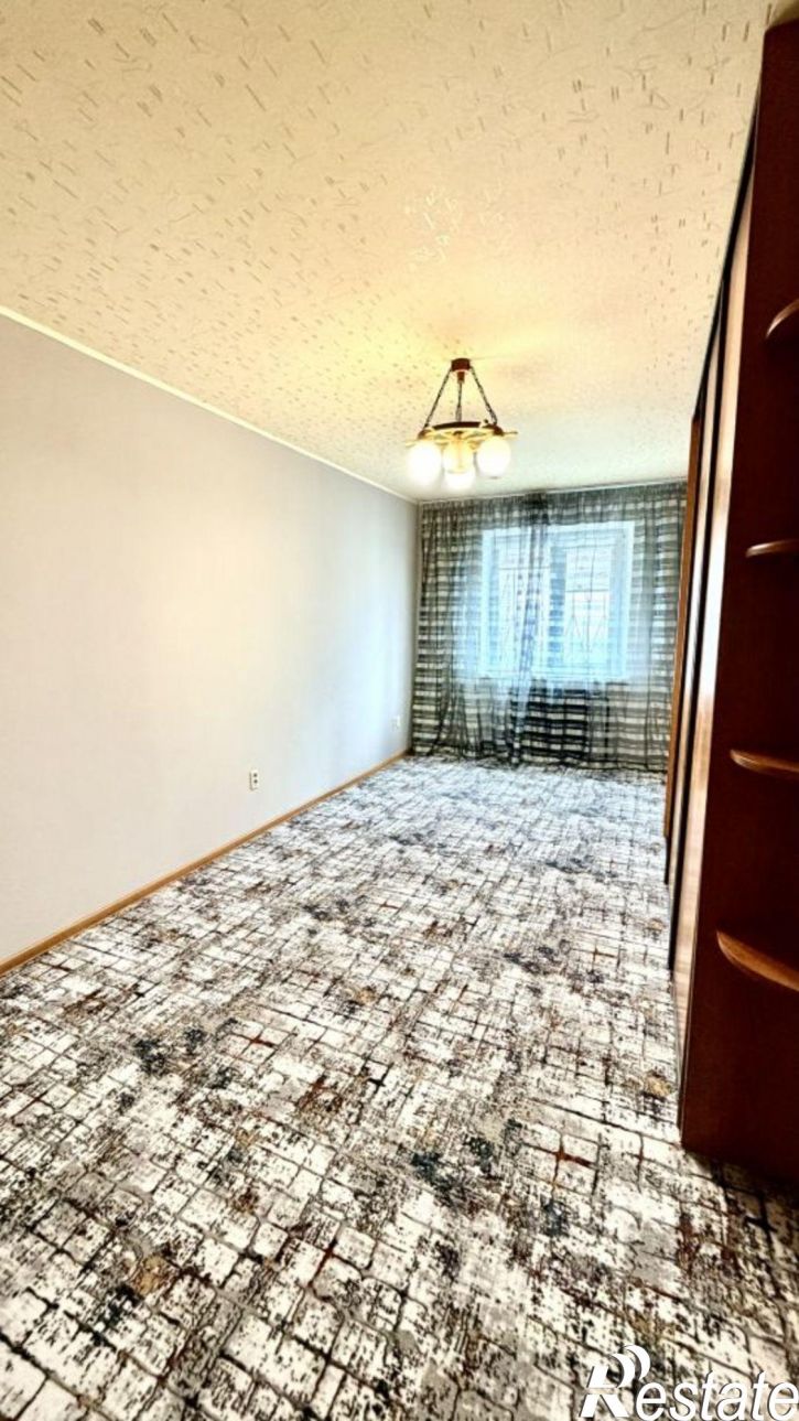 3-комн квартира ул Сулимова, 75А,  д. 75А