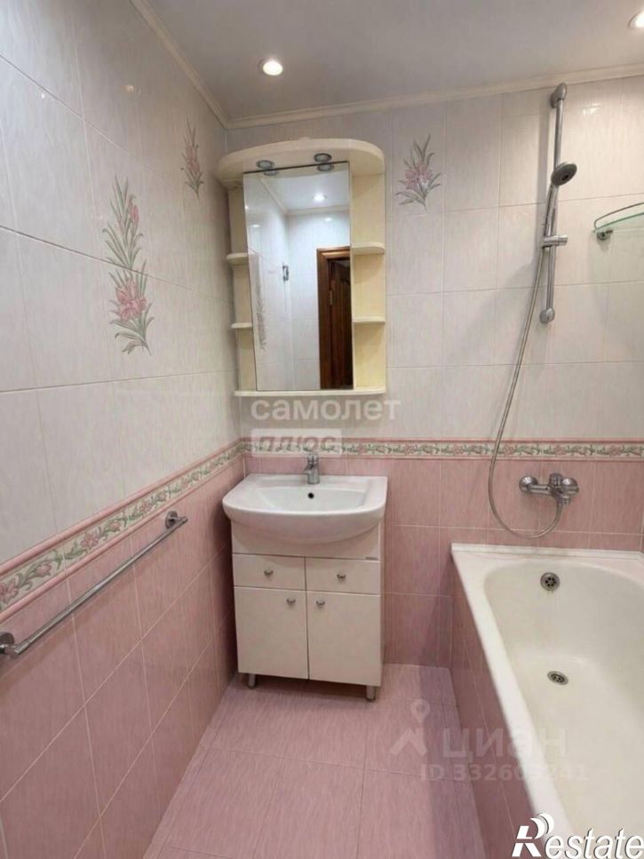 3-комн квартира ул Хохрякова, 18,  д. 18