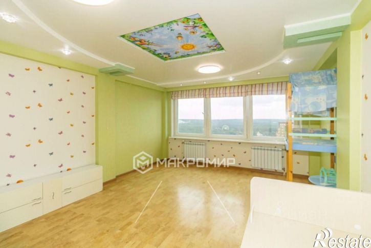3-комн квартира ул Труда, 162,  д. 162