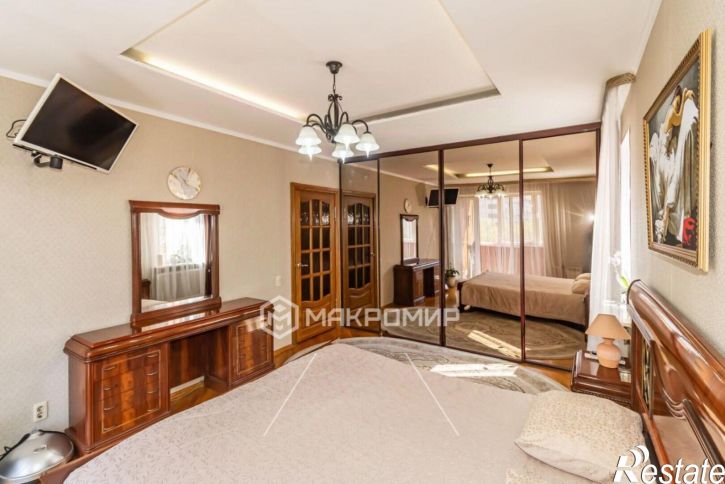 3-комн квартира ул Руставели, 32,  д. 32