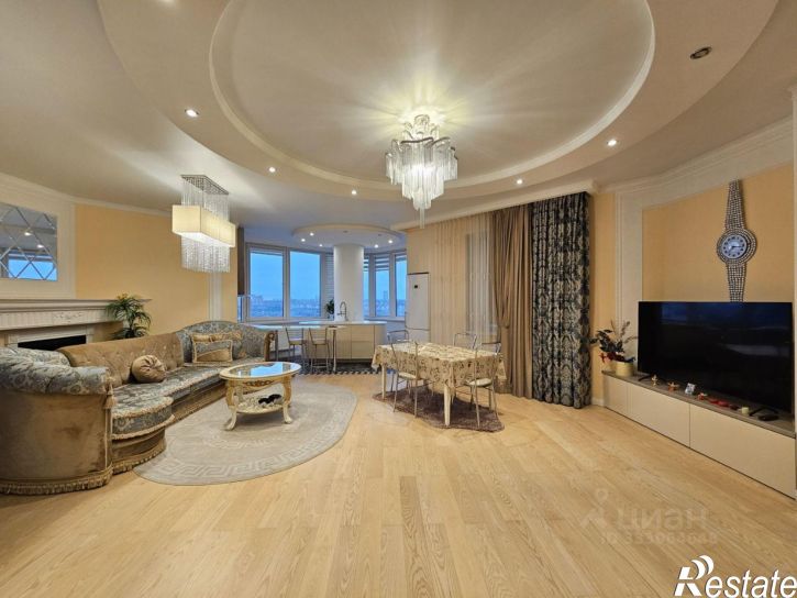 3-комн квартира ул Братьев Кашириных, 124,  д. 124