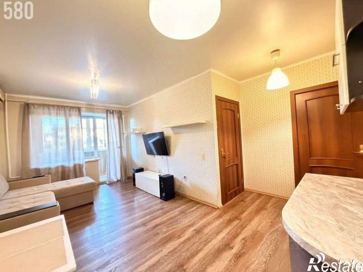3-комн квартира пр-кт Ленина, 38,  д. 38