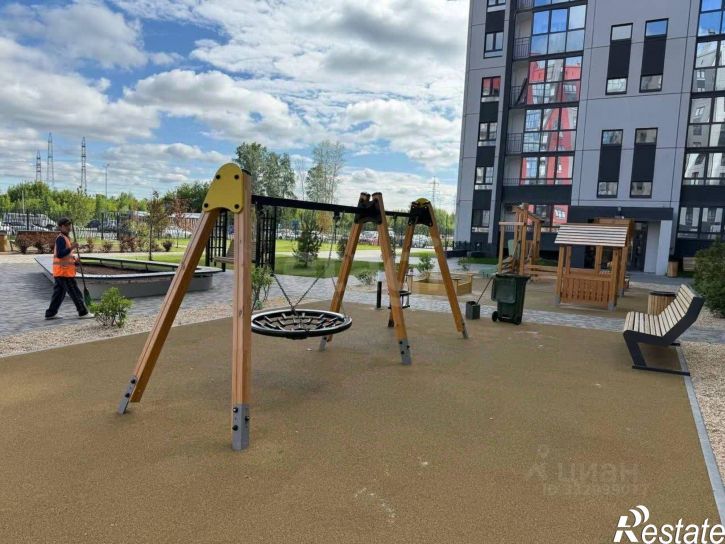 2-комн квартира Краснопольский пр-кт, 8,  д. 8