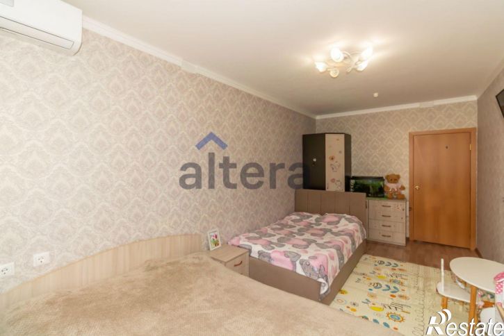 2-комн квартира ул Дмитрия Неаполитанова, 10,  д. 10