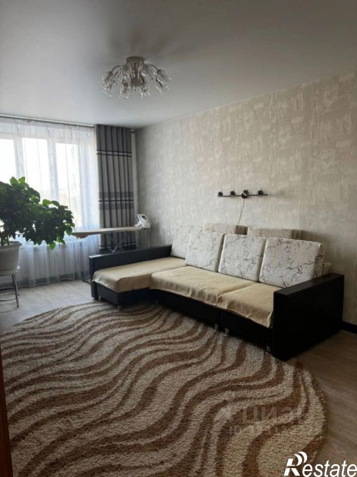 3-комн квартира ул Сталеваров, 37,  д. 37