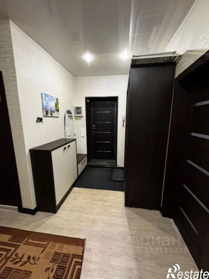 3-комн квартира ул Сталеваров, 37,  д. 37