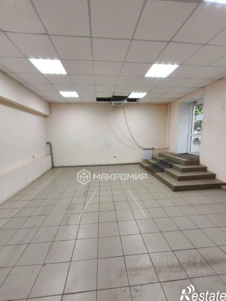 Торговое помещение ул Коммунаров, 2,  д. 2