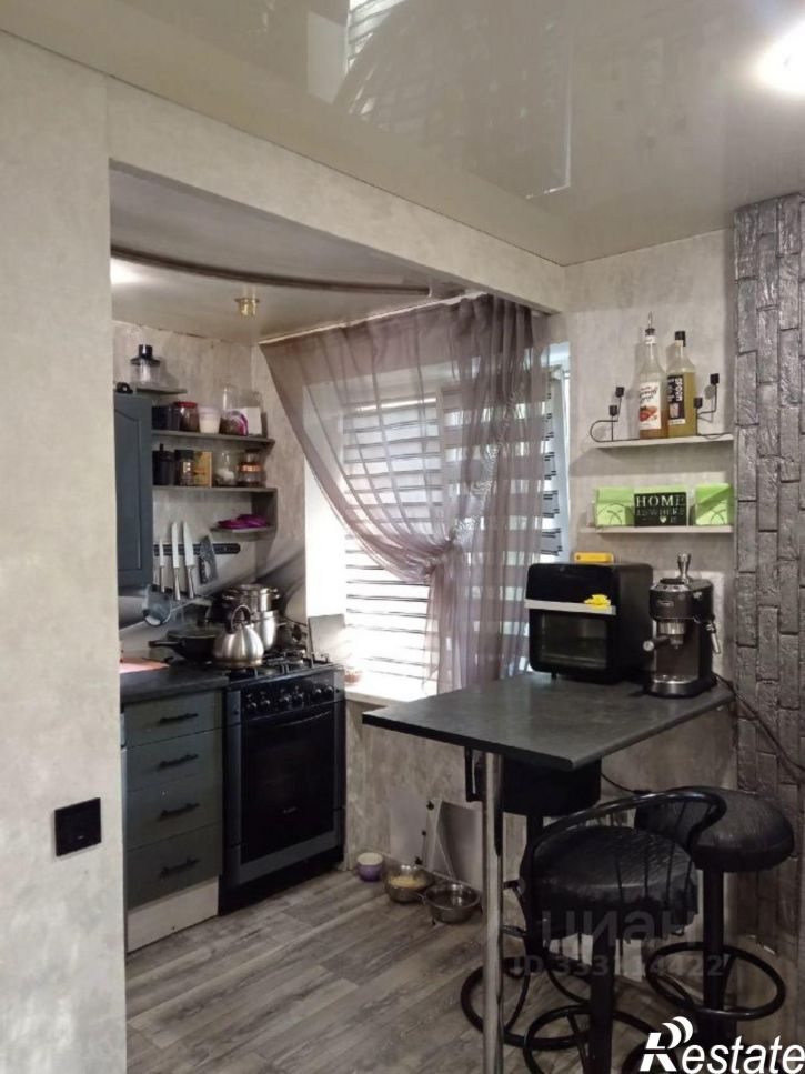2-комн квартира ул 60-летия Октября, 24,  д. 24
