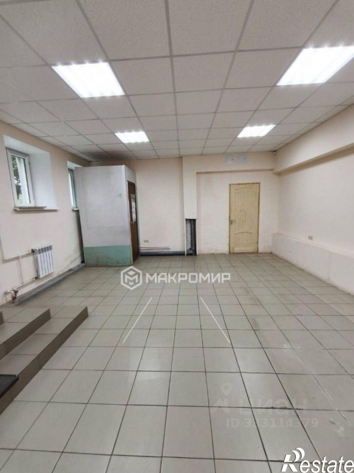 Торговое помещение ул Коммунаров, 2,  д. 2