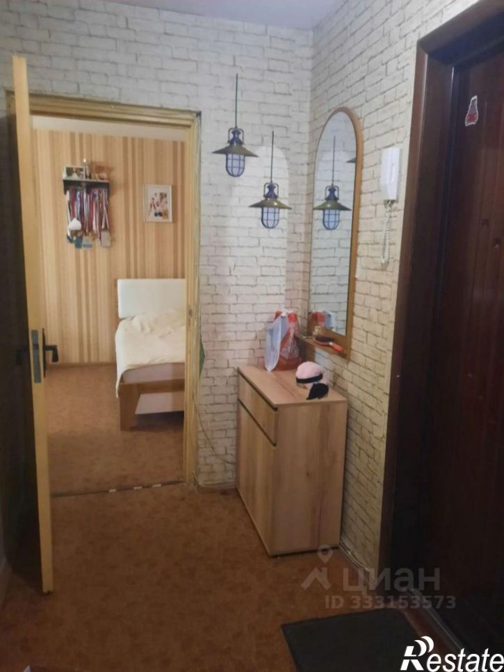 2-комн квартира ул 40-летия Победы, 15,  д. 15