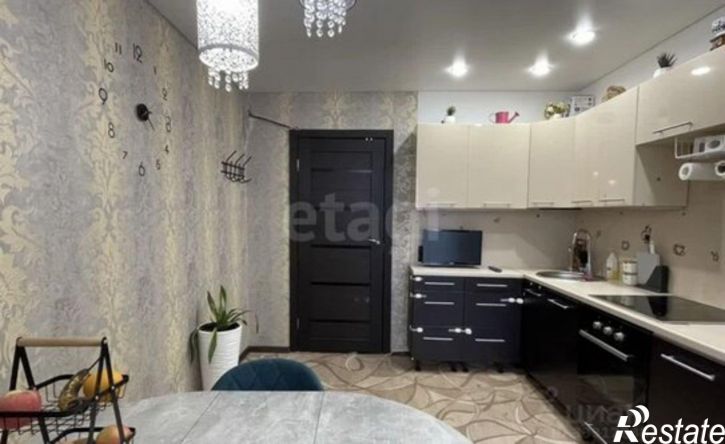3-комн квартира ул Братьев Кашириных, 114,  д. 114