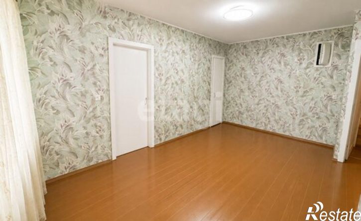 2-комн квартира ул Днепровская, 2В,  д. 2В