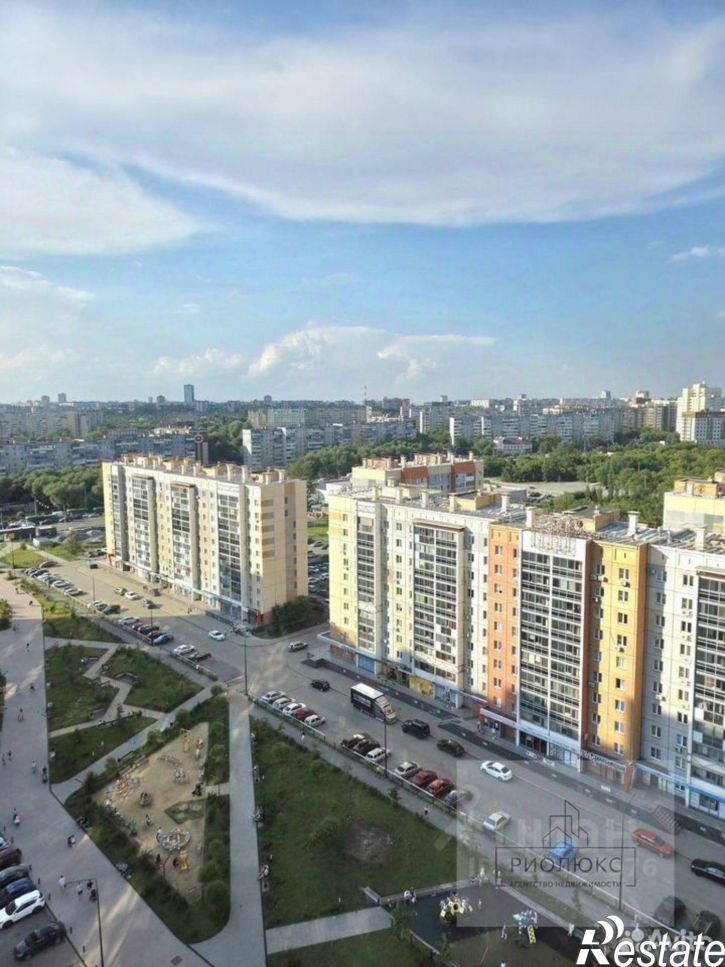 2-комн квартира ул 40-летия Победы, 52,  д. 52