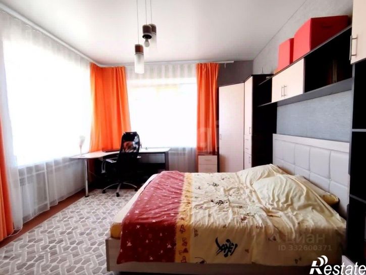 3-комн квартира ул Белостоцкого, 13,  д. 13