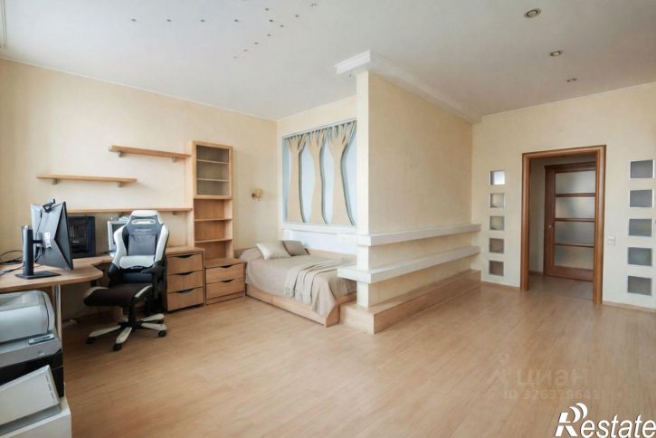 3-комн квартира ул Елькина, 76А,  д. 76А
