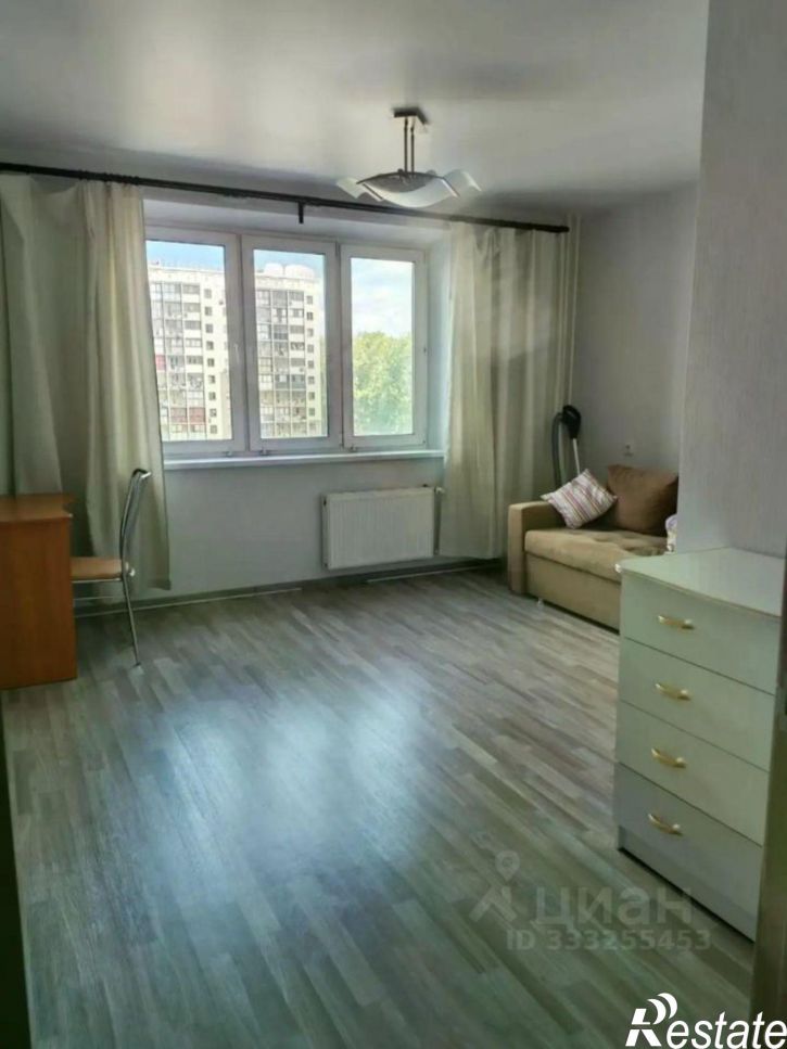 2-комн квартира улица Дмитрия Неаполитанова, 30