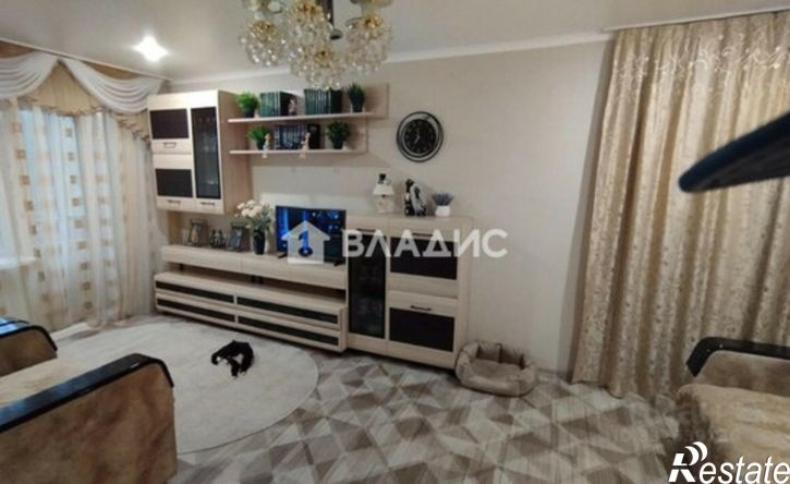 3-комн квартира ул Сталеваров, 20А,  д. 20А