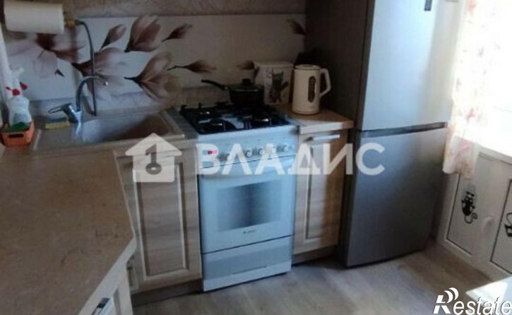 3-комн квартира ул Сталеваров, 20А,  д. 20А